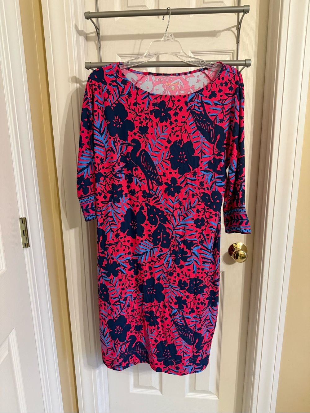 ChillyLilly Pulitzer Braedyn UPF 50+ Ruby Red Heron Shift Dress Size Medium EUC